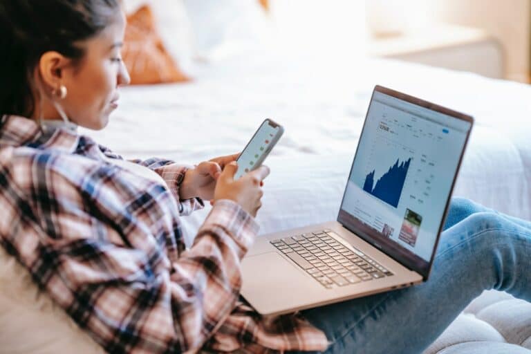how to make money with a website